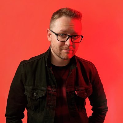 🎥 Global Campaign Strategist @SMART_Tech | 📣 Demand Gen @LumioSocial | 🎨 Creative Director @ColdOpenStories | 🏆 Award-Winning Author & Producer