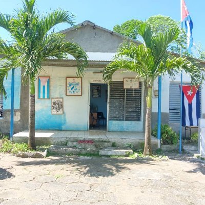 Institucion Educativa de #MediaLuna, #ProvinciaGranma, #Cuba