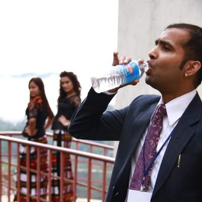 theporagdas's profile picture. नमस्ते सदा वत्सले मातृभूमे
त्वया हिन्दुभूमे सुखं वर्धितोऽहम्।
संघे शक्ति कलियुगे ! 🚩🇮🇳