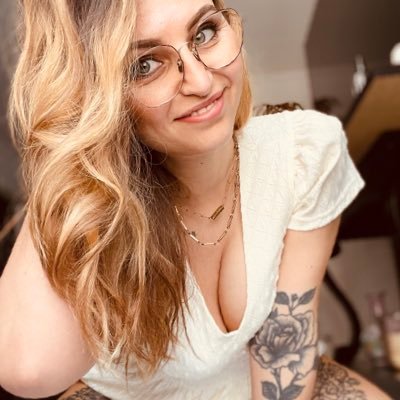 leageneve's profile picture. 