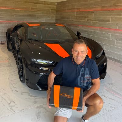 Stefan Katafai
 President@Agent4Stars.com
 +34 637 97 37 42
 https://t.co/B9Lu0tMAIX