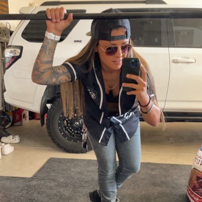 ashleymuzzi4's profile image