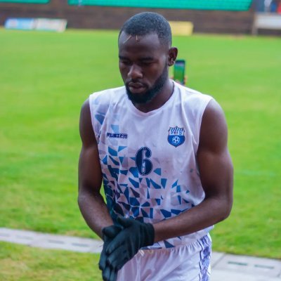 Faith doesn't make it easy but making it possible ✌️
Professional footballer ⚽
PWD bamenda 🏆
GOE🙏