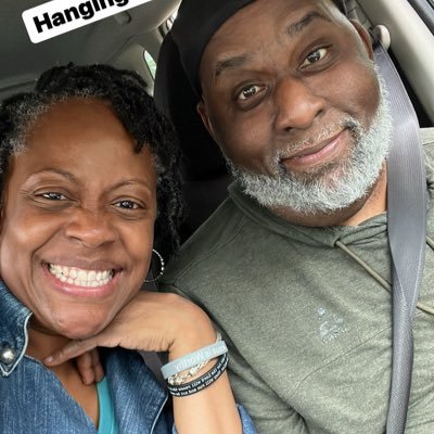 Woman of Faith | GaGa of 5 | 💍 Wife | #Conqueror OVER cancer | PFT 💪 | Bestselling ✍️