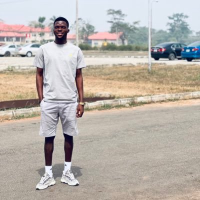 Oluwanifemi... A whole level of sweetness and love ❤️, A lover of football and bress 😩😋