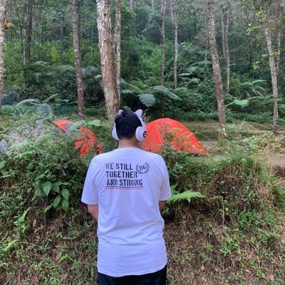 TinggalDisana's profile picture. No One Like Us 
We Don't Care 🏴󠁧󠁢󠁥󠁮󠁧󠁿