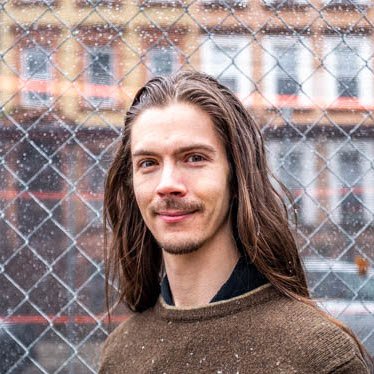 NYC, intern @zeroknowledgefm, founder @CelestialDecks, ex-IronMill CTO 💻 CS 🫴 Zero-Knowledge 🤝 Communities 🍃 Zen Striving to be competent and caring.