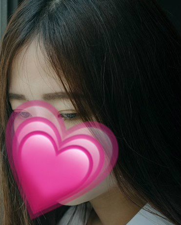 気になる方をフォローしてます 24歳。優しいフォロワーさんとは連絡したいです。見せ合い 凸もしたいな。フォローしてくれないとDMできないしフォローして LINE交換しましょう