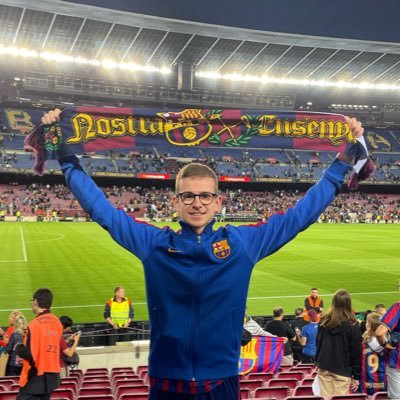 👨💻 Communication, rédaction & design sportif 🥷 DM pour collab 📩 Barcelonista et fondateur du média Blaugranactu (+80K)