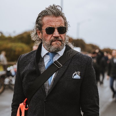 timco10's profile picture. Melbourne based internationally experienced interior design company. Bespoke cosmetic renovations and property styling for the residential market.