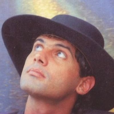 Zimotye's profile picture. I smell snow☕️ ❄️