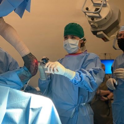 Irish Equine Veterinarian 🐎
WSU Equine Surgery Resident