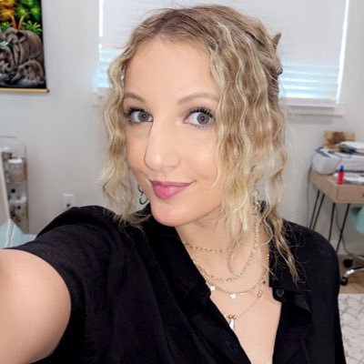 EllieAldridge19's profile picture. 