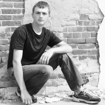 BenWalker2001's profile picture. I'm a Kaiju, sci-fi, gaming, comic, horror nerd & aspiring filmmaker/actor.
▶️:https://t.co/f6W9Kc38N0
✝️🇺🇸👾👽🤖👻🐶🎃🍕🍪🎮