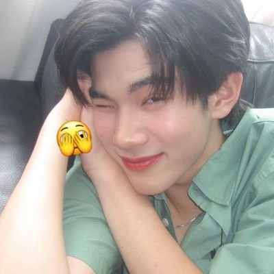 lovboooo's profile picture. Your smile makes my day @tawattannn 💙 ร้อยคนน่าฮัก พี่ก็รักแค่โฟร์ท