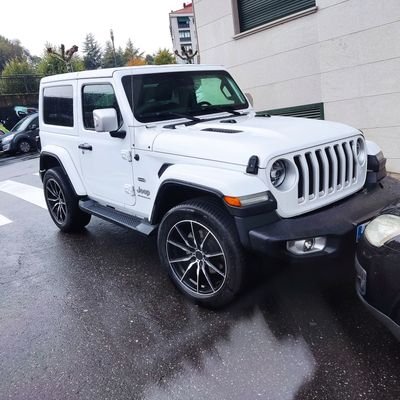 edubv84's profile picture. 