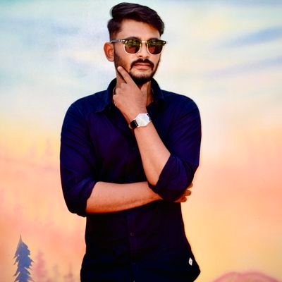 DHFM Forever 🥹🙏🏻 #AartiAgarwal 🧡#ViratKohli 🔥 #Manisharma 🎵 #DSP 🎶
Babulake Babu Mahesh Babu ✊🏻🏌🏻
