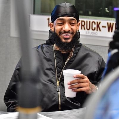 sabree_24's profile picture. MTUMBIKILE | shabiki wa YANGA 💚💛  | man united.

Real is rare fake is Everywhere