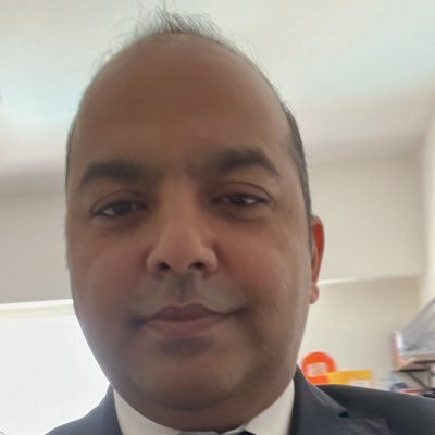 Karan_Rathore82's profile picture. 