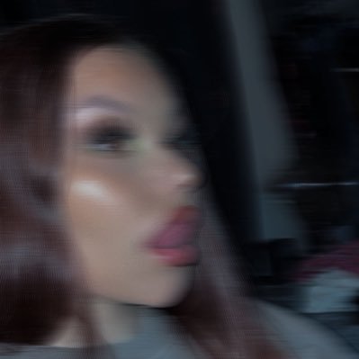 23 • 𝔭𝔬𝔯𝔱𝔲𝔤𝔲𝔢𝔰𝔢 𝔭𝔯𝔦𝔫𝔠𝔢𝔰𝔰 💋 mind your business or give me money 💳