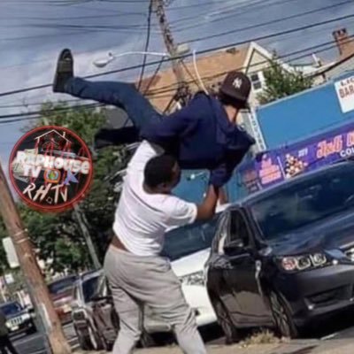 kevwitabev89's profile picture. 2/12/2027