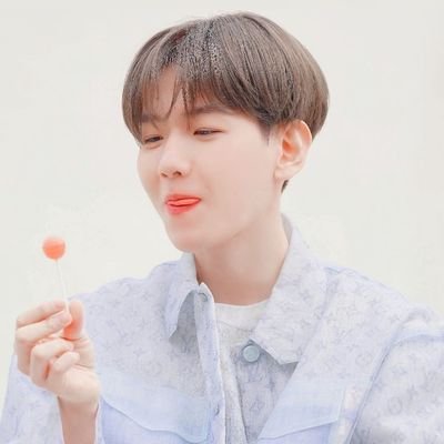 xbbhyuniex's profile picture. EXO-L