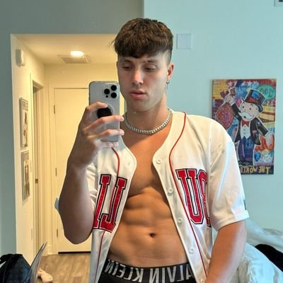 AndreiV02588308's profile picture. dreymark