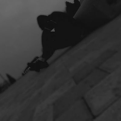 اَ یـهـ جـا دیـگـهـ عـقـلـمـ رسیـد ,اَ چـشـمـ مـیـفـتـیـ اگـهـ در دستـرسیـ
.
https://t.co/YPQiM9ijGu