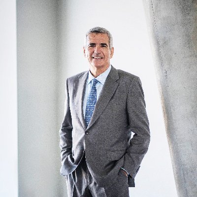 #SomosMar. Presidente de @Balearia. En redes sociales, en equipo.