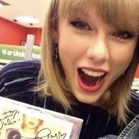 nellita¡! (@irwinnred) 's Twitter Profile