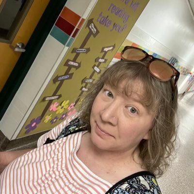 #Librarian, educator, book lover, mother #edtech enthusiast, #STEM leader