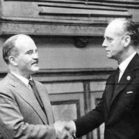 Molotov-ribbentrop (@molotovribbent2) 's Twitter Profile