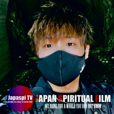 aaa_cr11's profile picture. 
