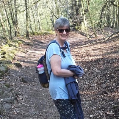 (instagram howes.62) Happily retired teacher. Gardening, baking, photography, all of nature. Crafter and lover of all animals. Slave to @sweetieallwhite