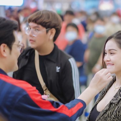 ข้าวผัดหมู (ซันๆ) คนดีคนเดิม Profile