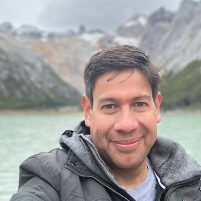 MarceDircom's profile picture. Profesor universitario. Emprendedor