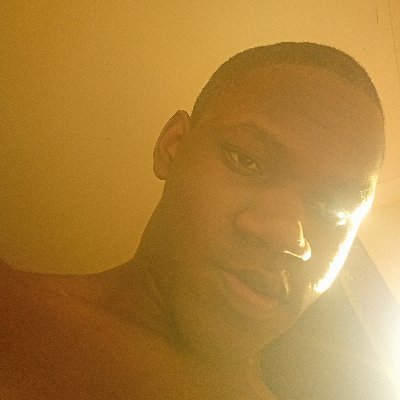 Evansons426943's profile picture. ( ͡° ͜ʖ ͡°)