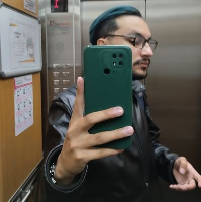 ShintaKuroi's profile picture. Estudiante de la @udistrital en la @tecnologicaUD
Amante de la tecnología, los libros y los videojuegos.