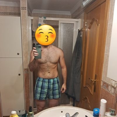 M25 year old, valencia,spain
Dm para chat hot, chico joven
No tengo mucha experiencia en este mundo. Hetero.
Busco mujeres de valencia