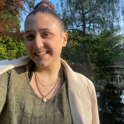 LHouslander's profile picture. Actor, Survivor, She/Her