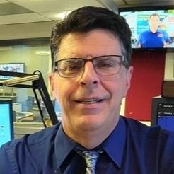 Morning Anchor, #TheMorningNews NewsRadio @wham1180 @iheartmedia Rochester, NY. https://t.co/1mNAs9VkZJ 
Don't insult me and you won't be blocked.