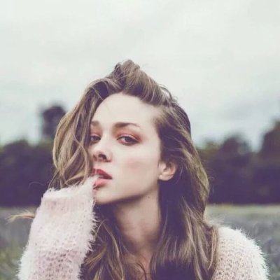 GaugeAgustin's profile picture. "Happiness has no standard answer, and happiness is more than one road. The days of her love are the most beautiful days; the right way to suit ourselves is the