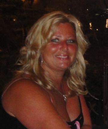 deb2857's profile picture. Wife/Mama/Gigi