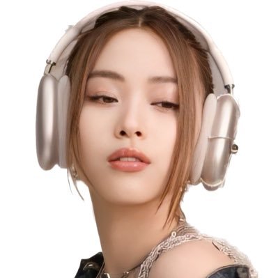 ztellaar's profile picture. #𝐁𝐀 -- Providing & making things easier your needs by doing your task & many more!(*´◒`*) -- (in rush are welcomed) #TestiByStella