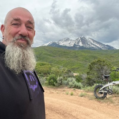 The Man, The Voice, The Beardless - Creating Vanlife Content -  Business Contact: jax_macky@hotmail.com