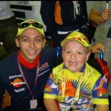 @LUFC @ValeYellow46 @37_pedroacosta