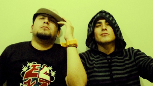(MF Crew - La República)Hip hop peruano desde el 2004, Producción: 1er disco: Inspirándose en lo absurdo. 2do disco: 2012 - El despertar de la conciencia