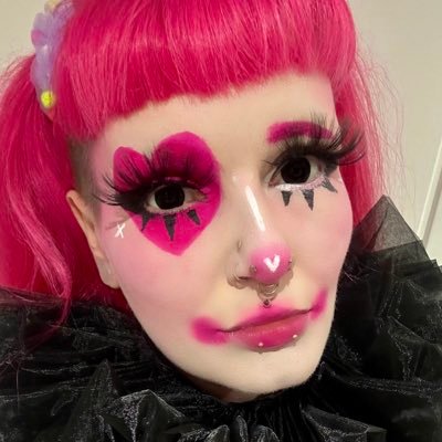 babybarbiegoth Profile Picture