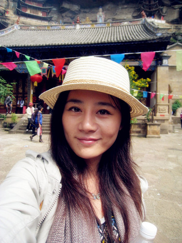 SCORPION_LULU's profile picture. “边吃边减肥者”、“旅游”、“Kindle党”、“阅读”、“RSS控”、“呐喊者”、“向往geek女”、“每日翻墙”、“自虐倾向”“心内科医生”