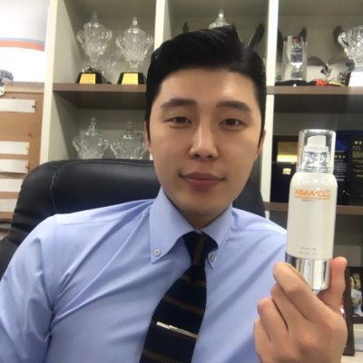 O27414Osahon's profile picture. Honesty Love Respect